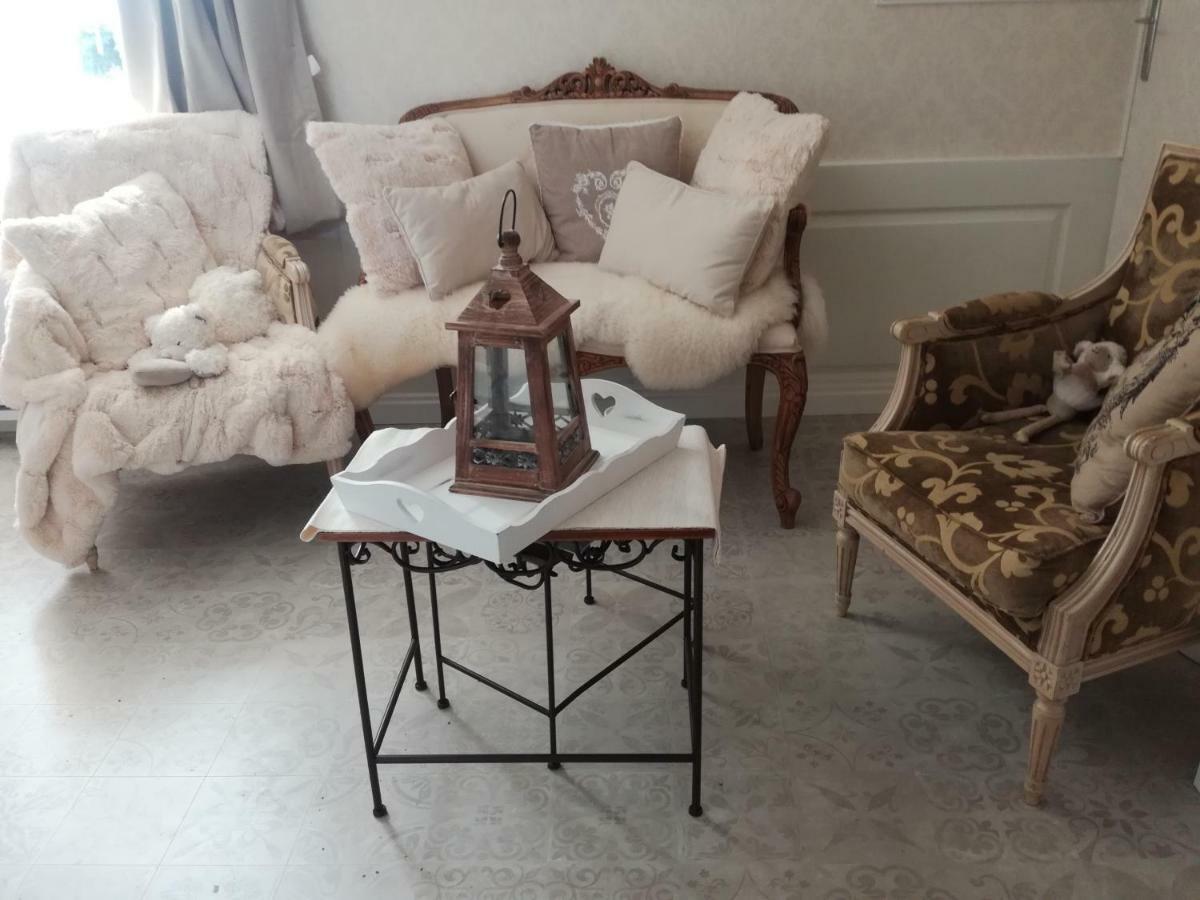 Manoir De La Guignardiere - Charme Et Douceur Chavagne Buitenkant foto